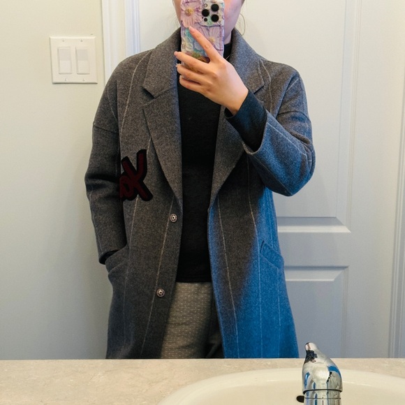 100% Wool Coat in Grey w Stripes - Size M - Picture 9 of 12